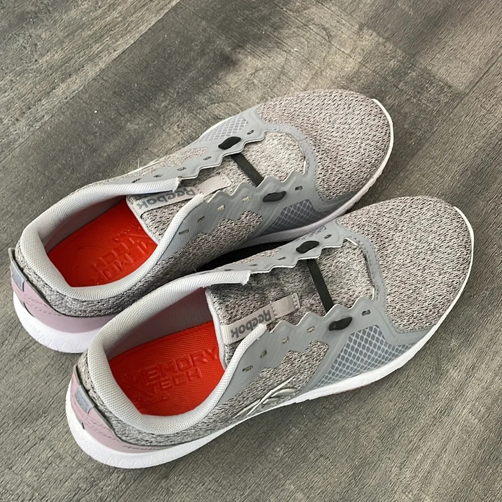 Reebok flexagon force gray tennis shoes 9 - Picture 2 of 8